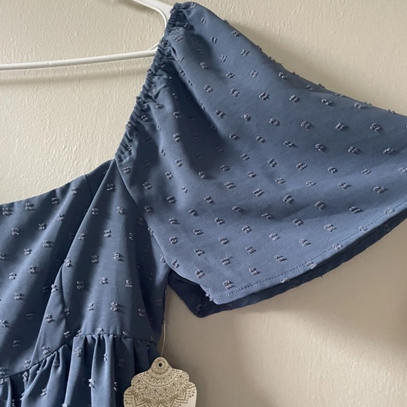 New Altar’d State Romper Dress Size Large Blue Lined Dots Flutter Sleeves - Picture 4 of 9